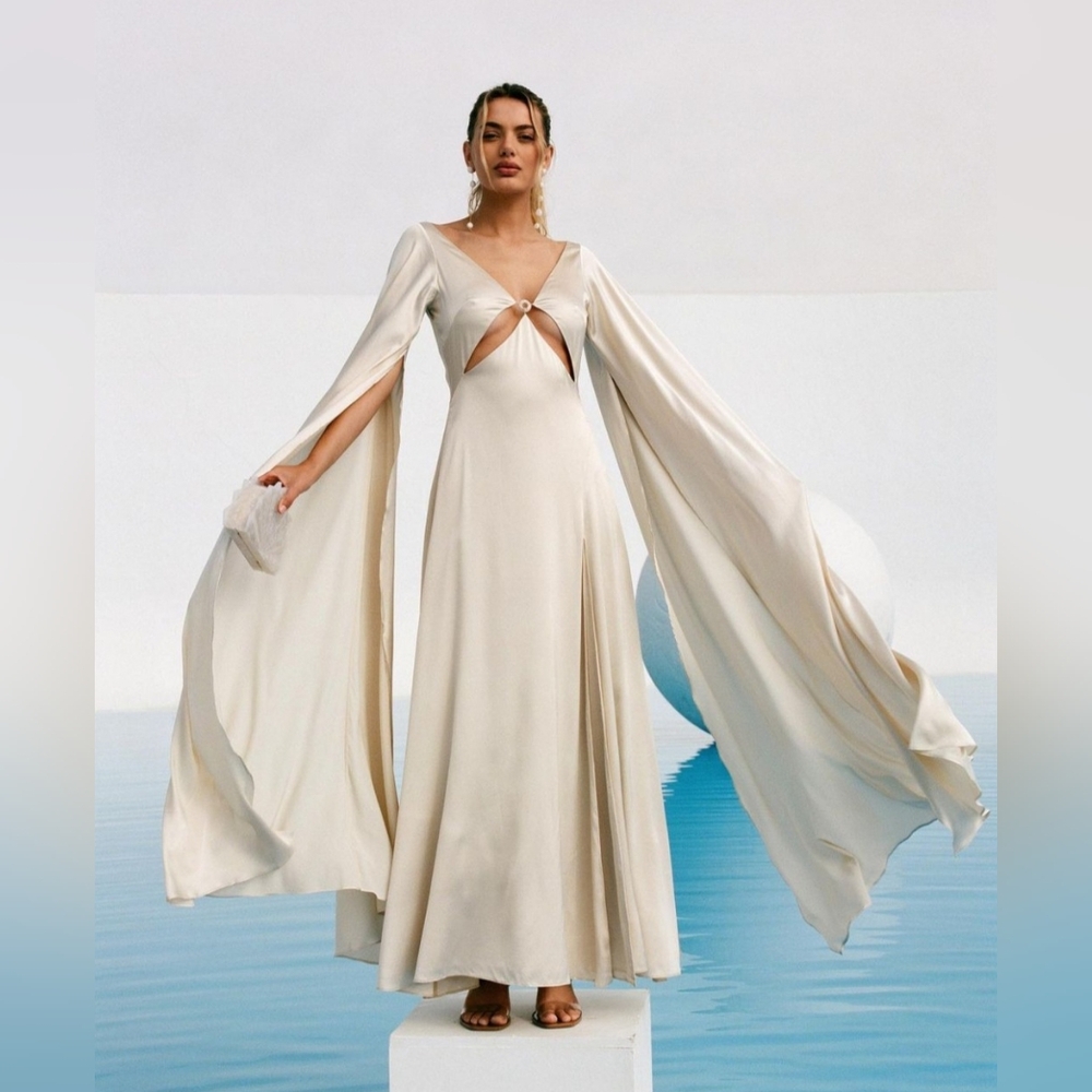 Cult Gaia Shaine Gown Maxi Cape Bridal Silk Cutouts White Ivory Medium - Picture 17 of 17